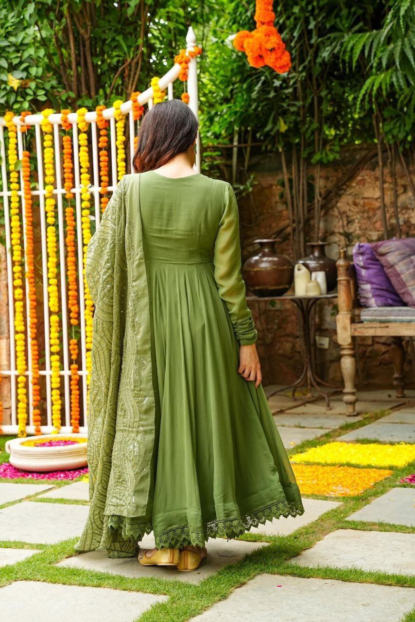 A Stunning Green Georgette Suit