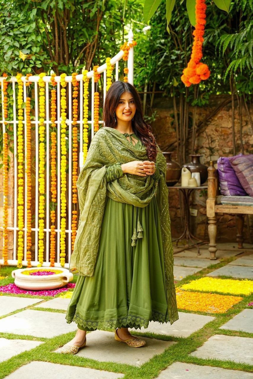 A Stunning Green Georgette Suit