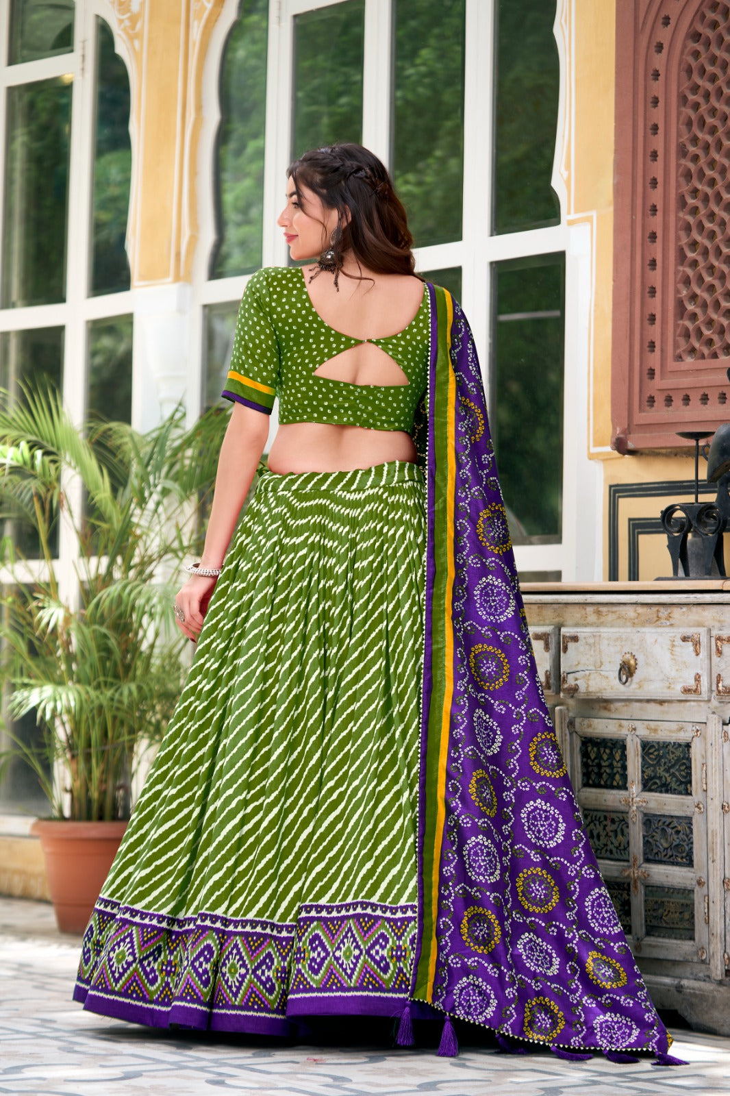Green Tussar Silk Lehenga – Leheriya Print, Patola Border, Trendy Style with Dupatta