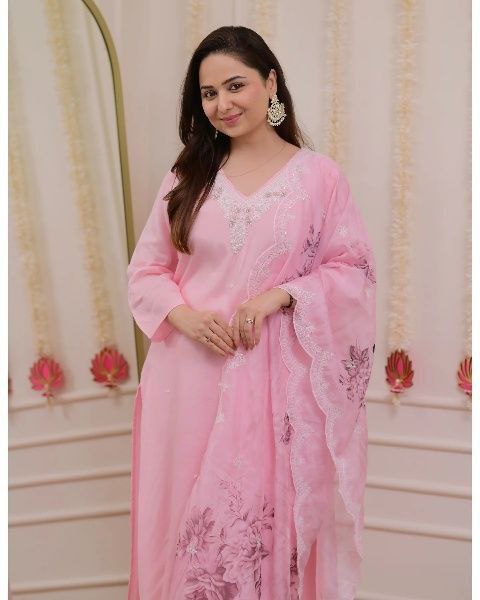 Pink Chanderi Viscose Embroidered Sequence Straight Kurta With Chanderi Viscose Pant And Taby Dupatta Set