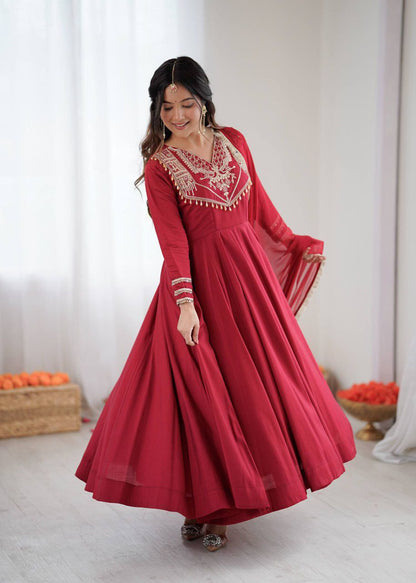 Royal pink Anarkali suit with Festive Elegance