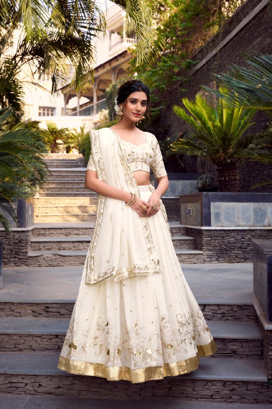 Bridal White Silver Glossy – Embroidered Sequins & Foil Detailing Fabric