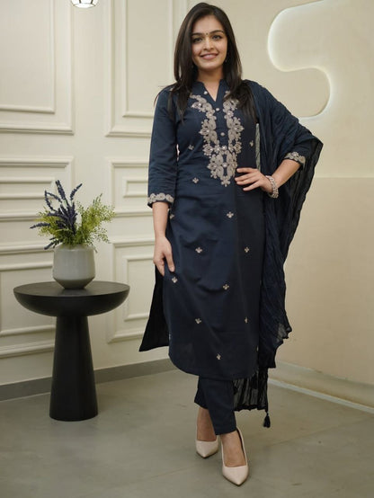 WOMEN PURE VISCOSE REYON SLUB EMBROIDERED KURTA SET