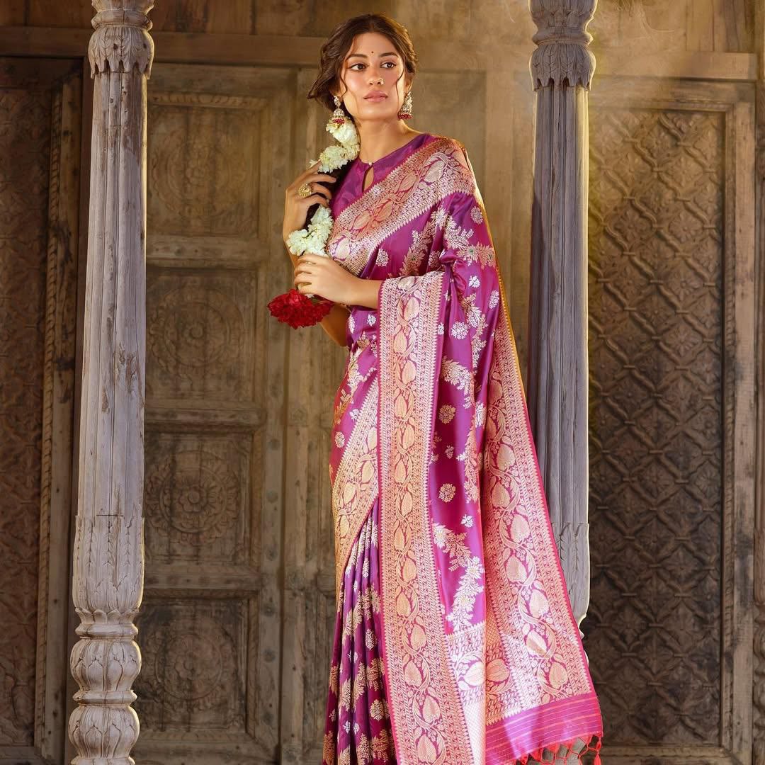 Royal Dark pink And Cream Soft Lichi Silk Organic Banarasi Saree