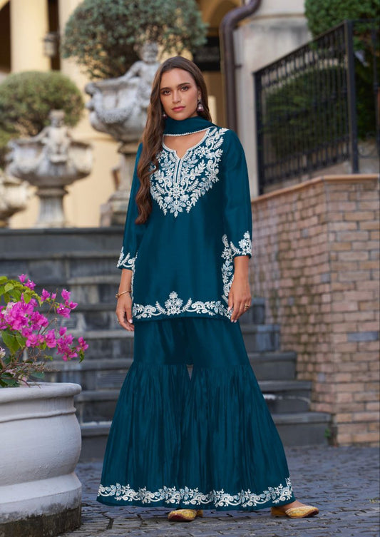 Blue kurti in Hevy Chhinoon and Amrican Creap .