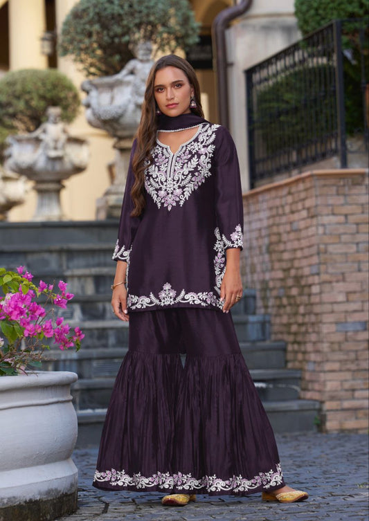 Purple kurti in Hevy Chhinoon and Amrican Creap .
