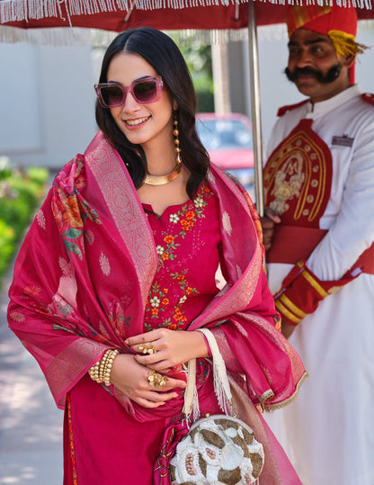 Pink kurti  Embroidary Work And Jacquard Viscouse Silk