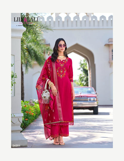 Pink kurti  Embroidary Work And Jacquard Viscouse Silk