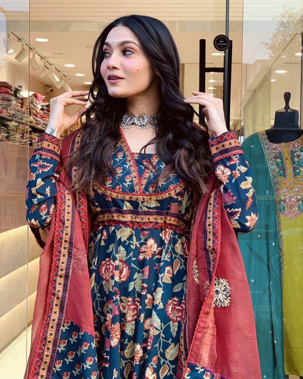 GHUMMAR - ROYAL MULTICOLOUR FESTIVAL 3 PIECE COLLECTION