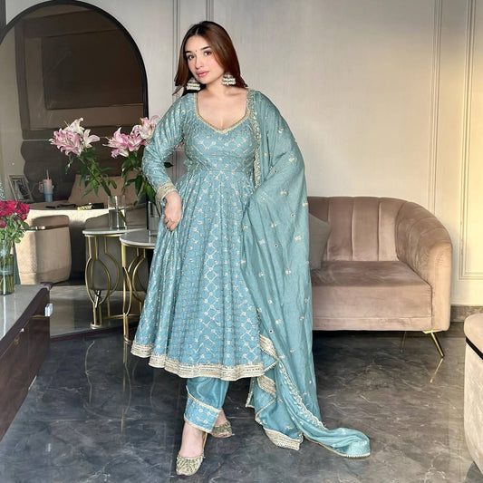 *WOMEN'S ROYAL SKYBLUE ANARKALI SUIT*