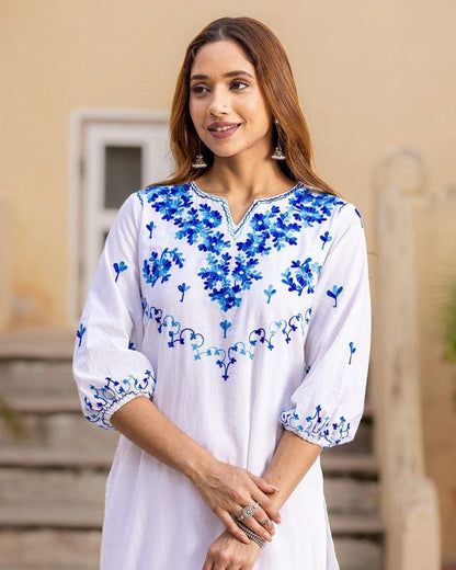 ROYAL WHITE FESTIVE AARI WORK KURTA PANT SET