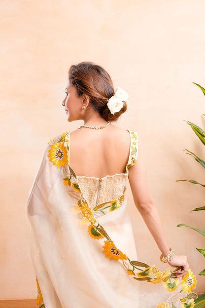 elegance beige -Khadi Organza With Beautiful Flowers Design
