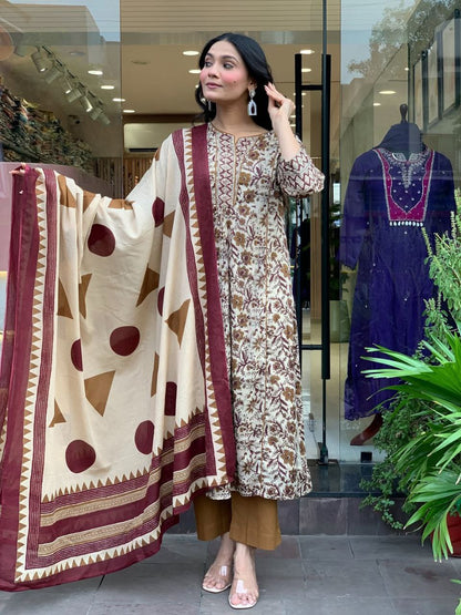 Royal Cream Magic Cotton Printed Kurti Pant And Dupatta set