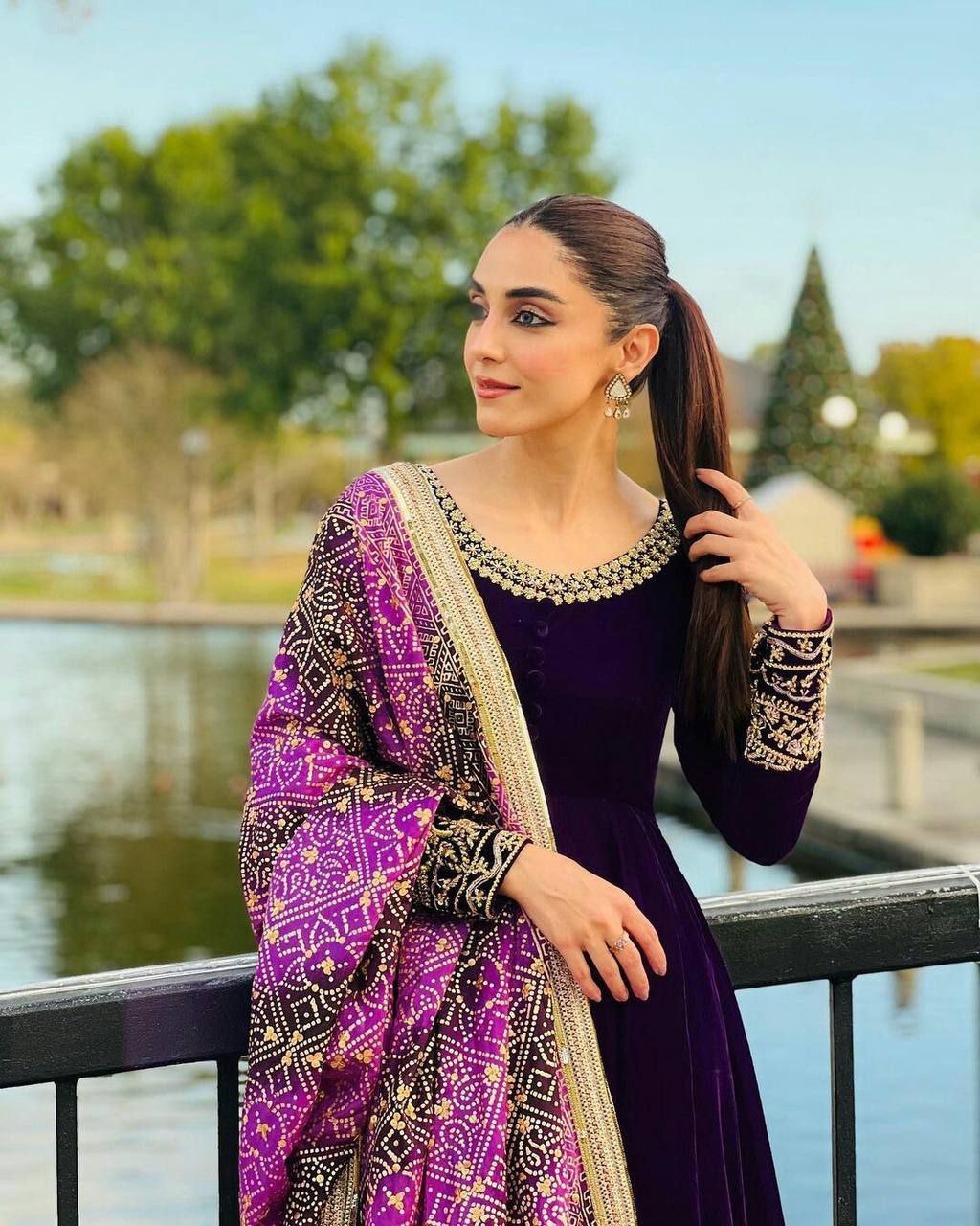 Plum Purple Hevy Velvet With Embroidery Weddingwear Gown Set