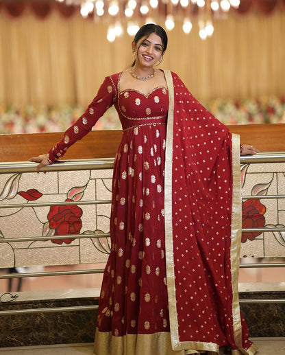 ENHANCE THE BEAUTY OF YOUR WARDROBE WITH THIS NEWLY LAUNCHED ANARKALI GOWN