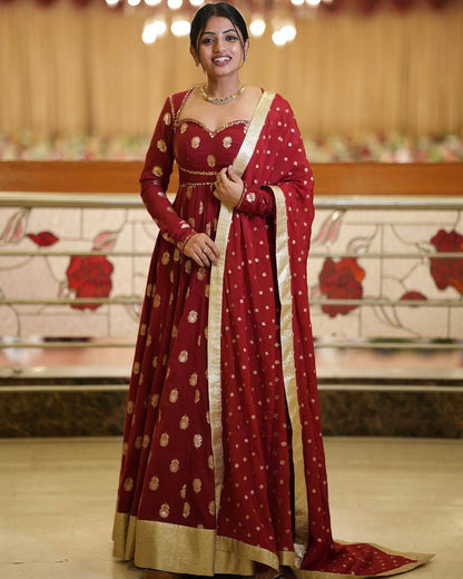 ENHANCE THE BEAUTY OF YOUR WARDROBE WITH THIS NEWLY LAUNCHED ANARKALI GOWN