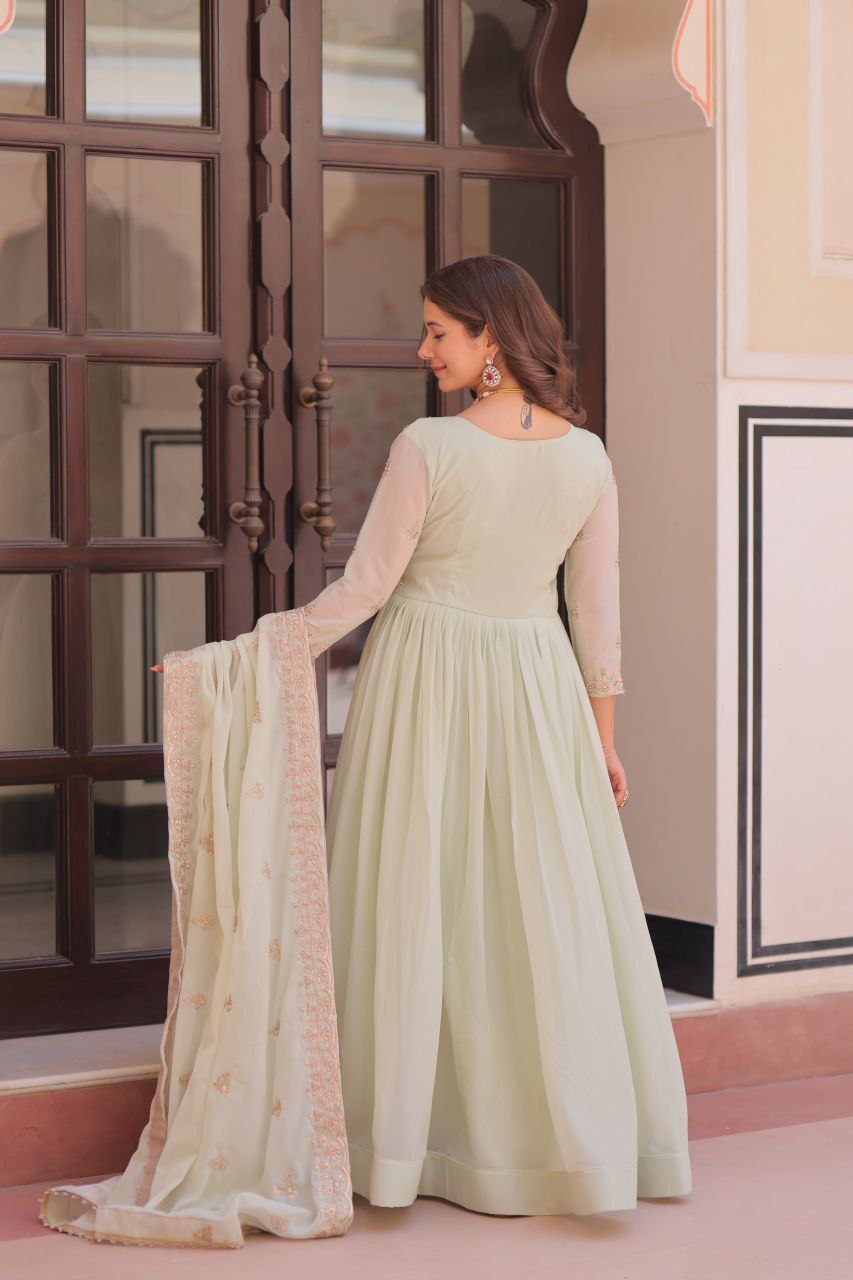 Royal Pista -Star Georgette With Beads &amp; Sequins Multi Embroidered work