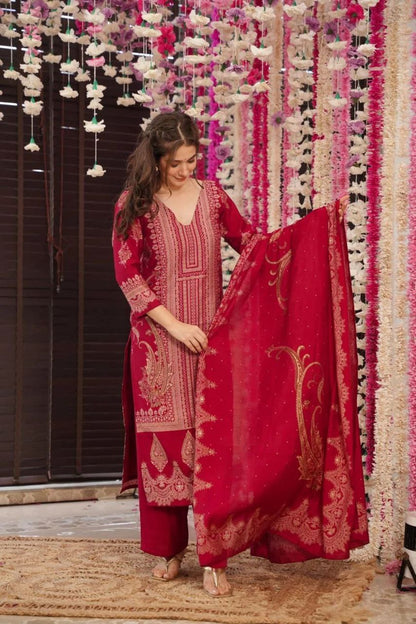 Elegance Maroon- showcases a beautiful and elegant Indian ethnic wear set