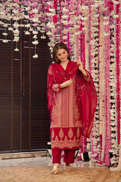 Elegance Maroon- showcases a beautiful and elegant Indian ethnic wear set