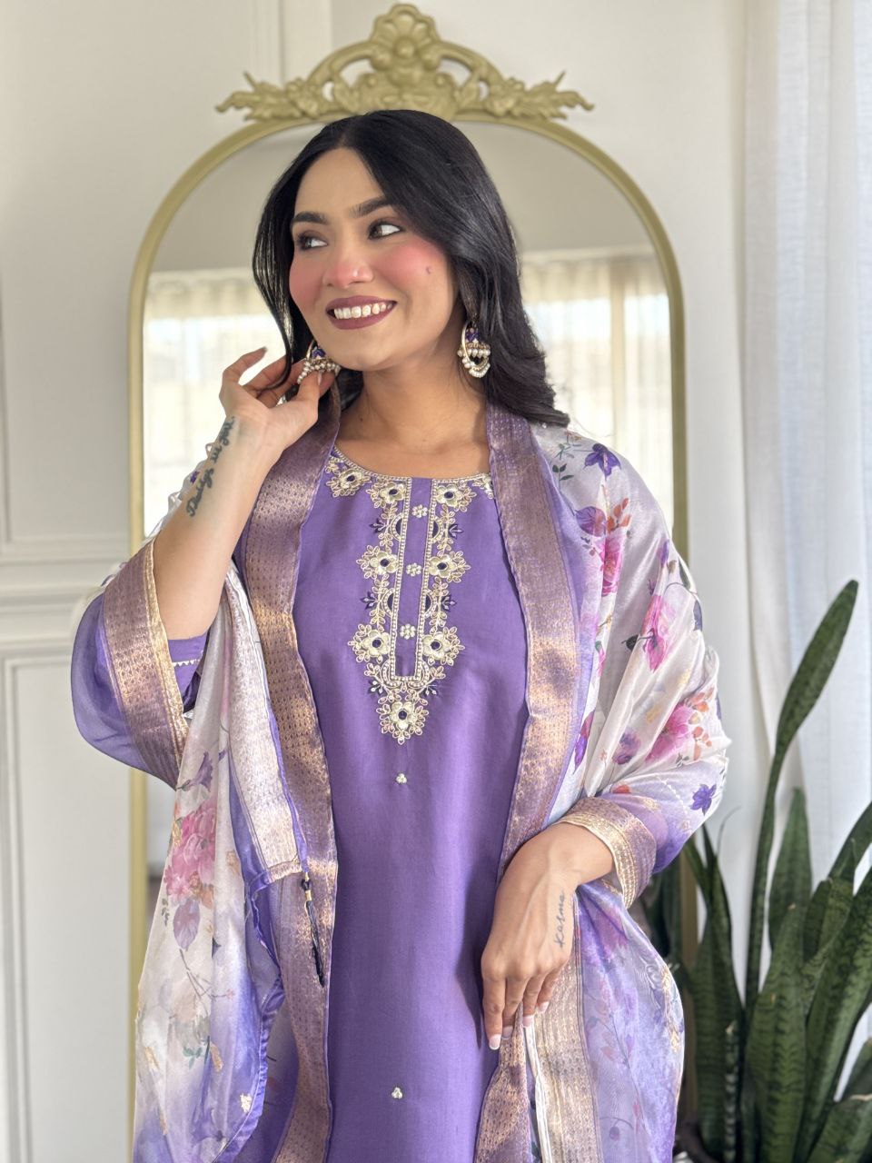 Trendy Purple Color Viscose Embroidered Straight Kurta with Viscose Pant And Jacquard Printed Dupatta Sets