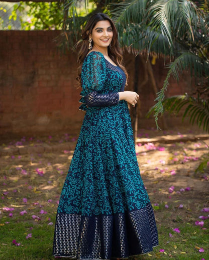Blue Beauty Georgette With Digital printed simple fresh floral collection
