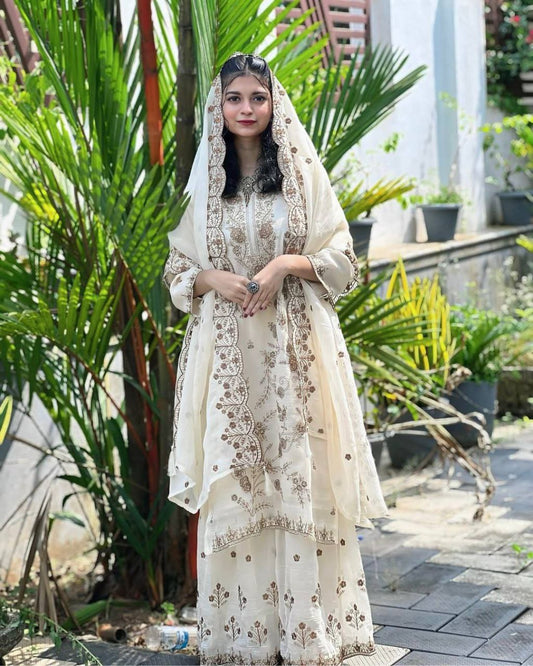 ENHANCE THE BEAUTY OF YOUR WARDROBE WITH THIS NEWLY LAUNCHED KURTI-SHARARA SET