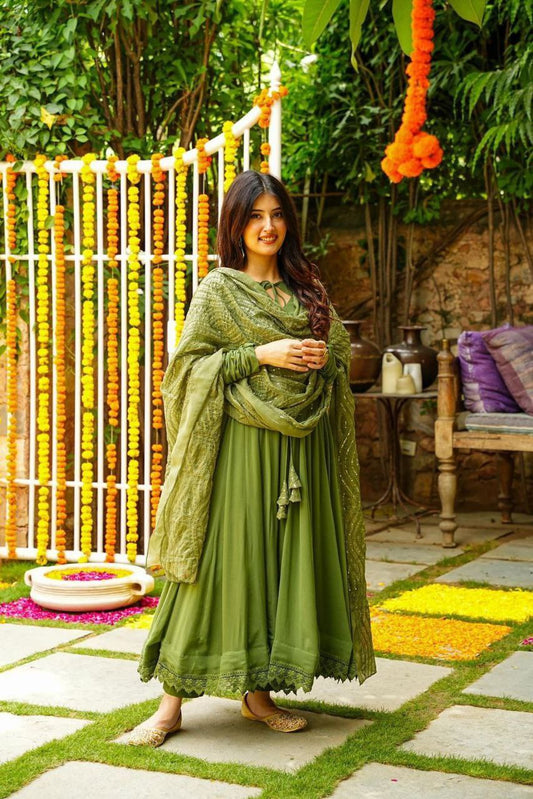 A Stunning Green Georgette Suit