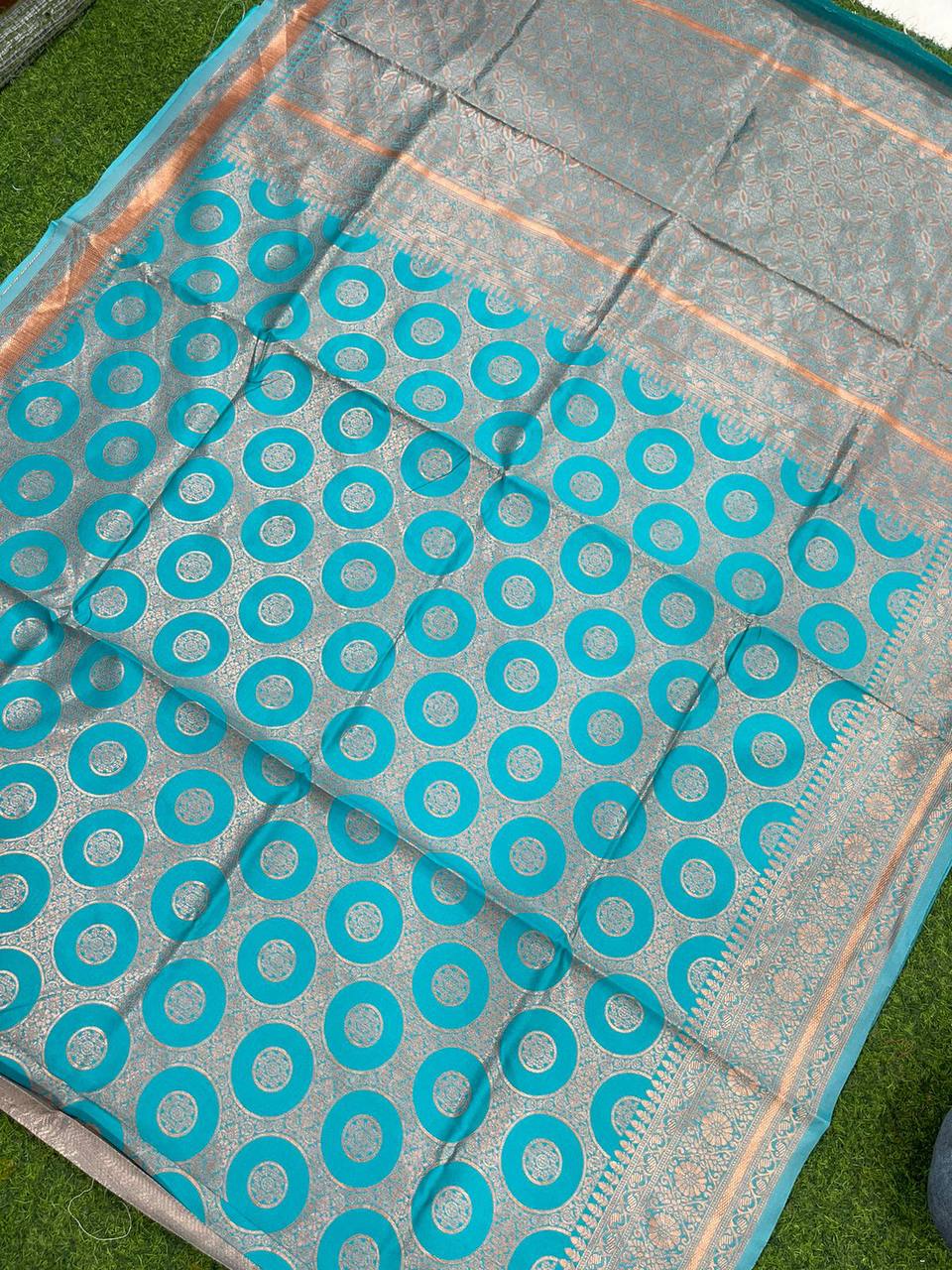 BLUE COLOUR SOFT LICHI SILK CLOTH AND RICH PALLU & JACQUARD PATTERN WORK ON ALL OVER THE SAREE